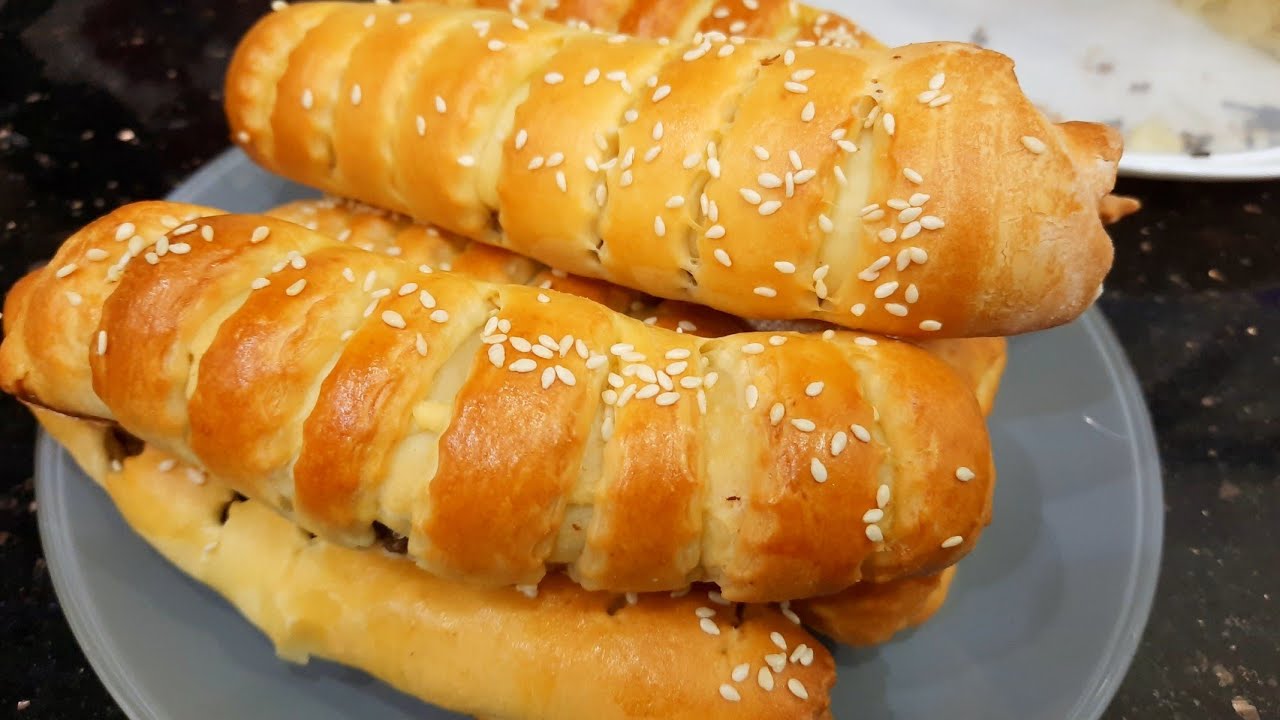 مطبخ ام وليد / مملحات مورقين 👍 خفاف 👌 هشاش 😍كلمة روعة قليلة في حقهم .