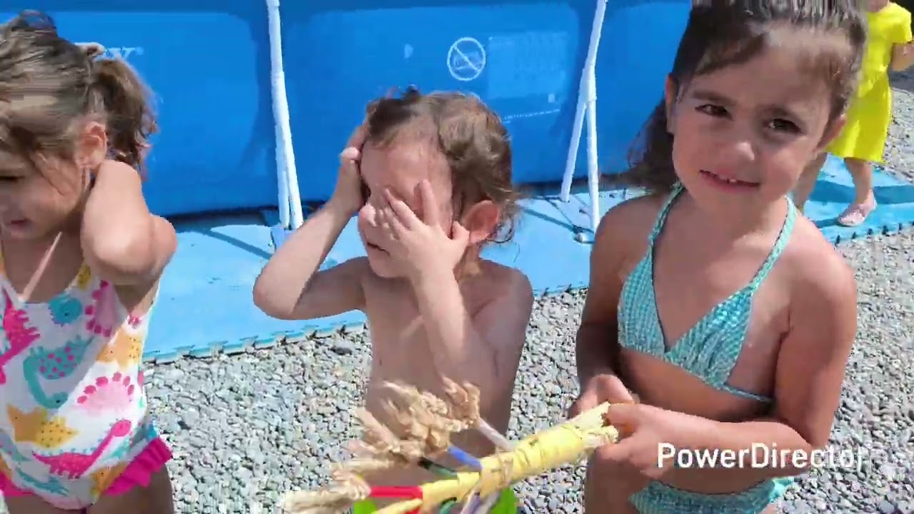 Վարդավառը գալիս ա...