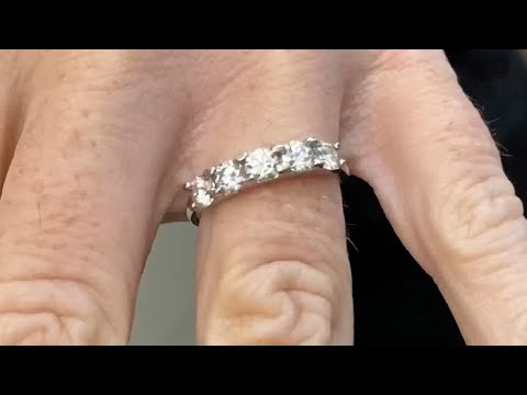 Anello Con Fiore Splendido Dal Design Moderno In Argento Sterling - Foto 6