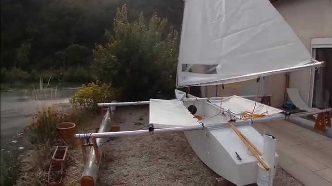 Little TRI DIY trimaran - YouTube