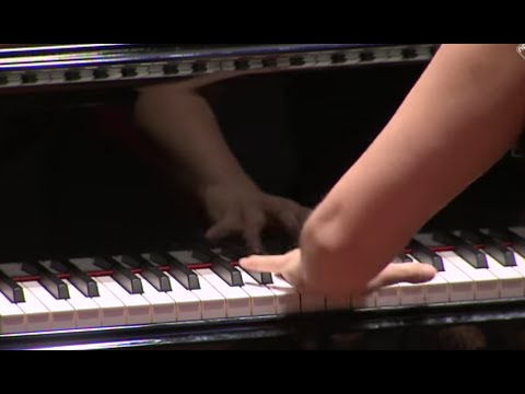 Rachmaninoff: Moment musical en 2 Preludes - Nino Gvetadze - Live concert HD