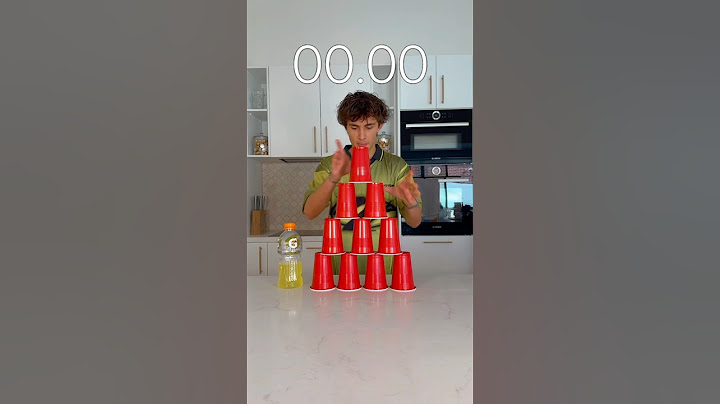 WHO IS THE FASTEST!? 😳😅 CUP STACKING + BOTTLE FLIP #challenge #shorts