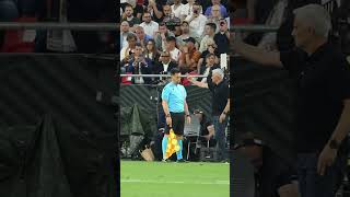 Mourinho angry with referee and fighting with Sevilla staff