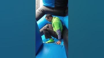 Let’s go, let’s go on the slide💓  #slide #inflatable #funtimes