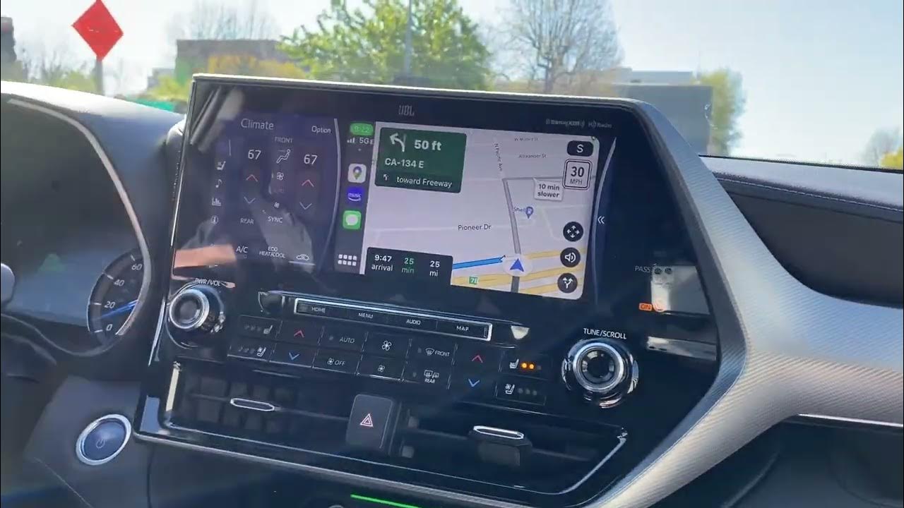 Toyota Highlander Apple Carplay Volume Issue - YouTube