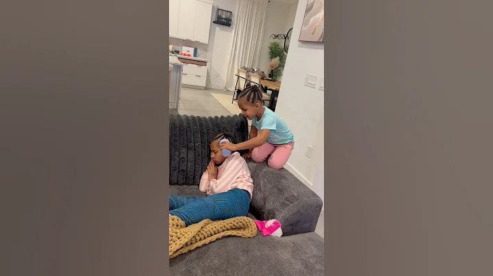 Dad catches daughter pouring water on big sister while sleep #shorts