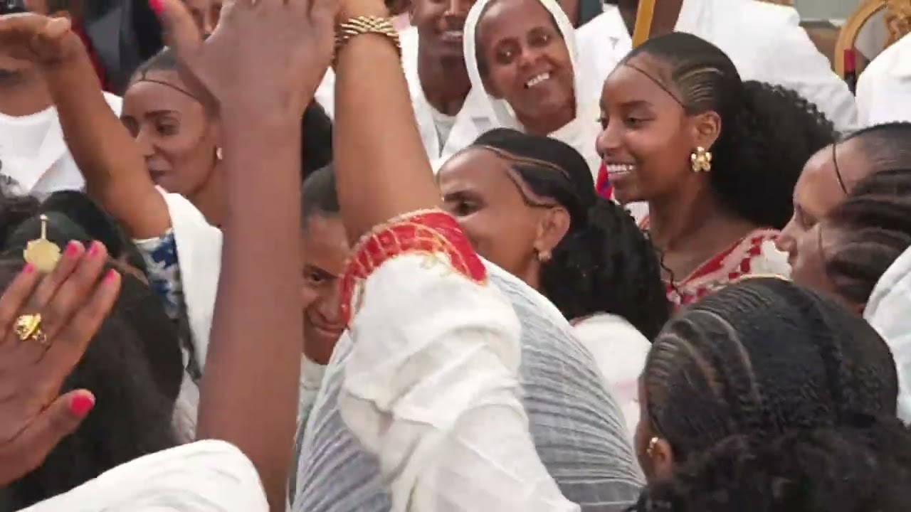 ብዙሓት ድምፃውያን  ዝተረከብሉ መርዓ  ድምፃዊ ግርማይ ተስፋይ (ወያናይ) 