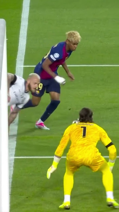 The skill of the save?! 😮