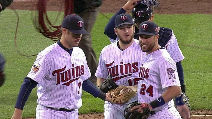 SEA@MIN: Perkins notches the save in the 9th