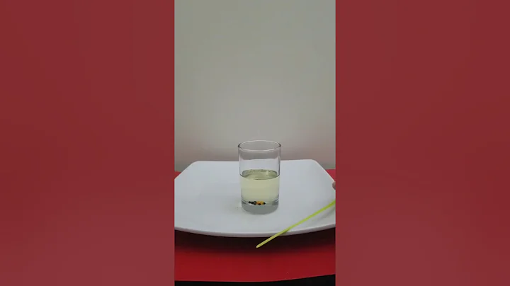 Oil, Water & Food Colouring Experiment