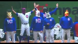 D-backs and Cubs showing off their unique dance routines