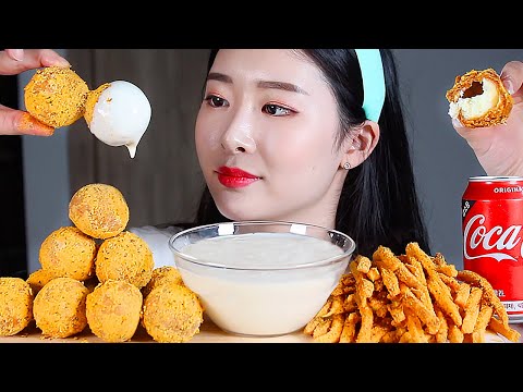 뿌링치즈볼 뿌링감자 뿌링뿌링소스 리얼사운드먹방/CHEESE BALLS Cheese Fries Mukbang Eating Show チーズボール BolaKeju Phô mai viên