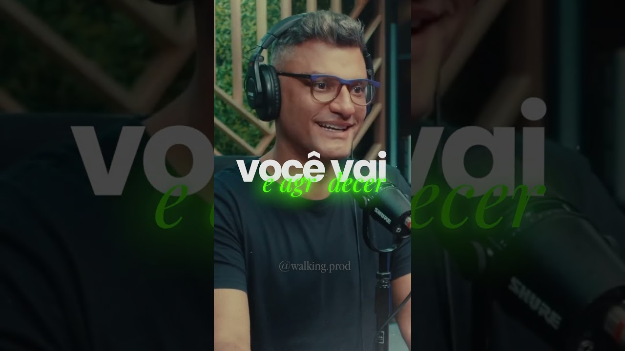 “Então, vocês clamarão a mim, vão orar a mim, e eu os ouvirei.” -- Jeremias 29:12 #shorts #Deus