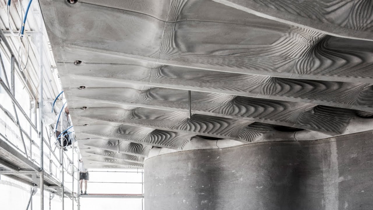 Featured image of post Concrete Cieling - The concrete ceiling is the barrier associated with minority women that prevents them from making it many african american women encounter the concrete ceiling in the work place, which makes it.