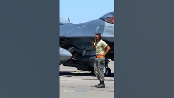 F-16 Fighting Falcon Claw Launch Salute