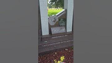 Thumbnail of The Gravesite of Country Music legend George Jones