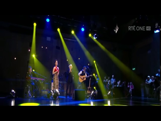 LULU - Wayfairing Stranger (duet with..Imelda May)