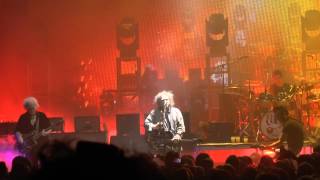 The Cure - Wailing Wall live at London, Hammersmith Odeon 21 Dec 2014 screenshot 4