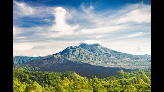 Mount Agung, volcano in Bali, Indonesia, seismic activity, tremors, tourism, travel,