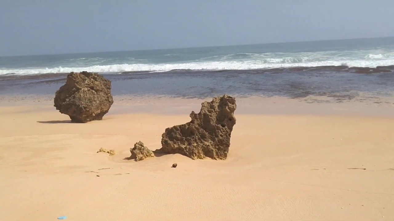 Pantai Karangpayung, Wonogiri, Jawa Tengah 
