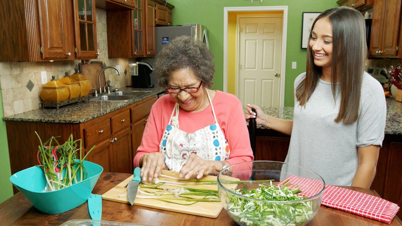 Gathering Wild Onions | Rosetta Stone Chickasaw S3 • E93