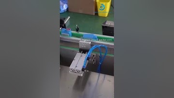 Printing powder bottle top side double sides labeling machine with fall down device testing video