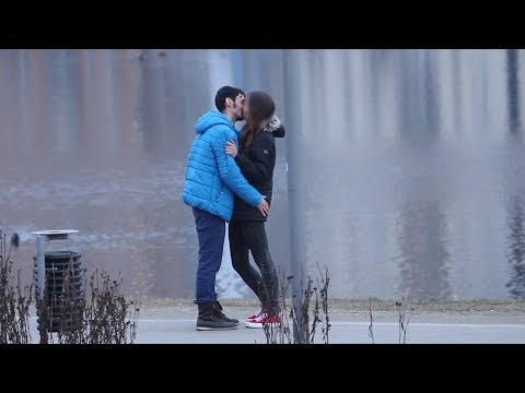 Video: How To Get A Girl To Kiss You