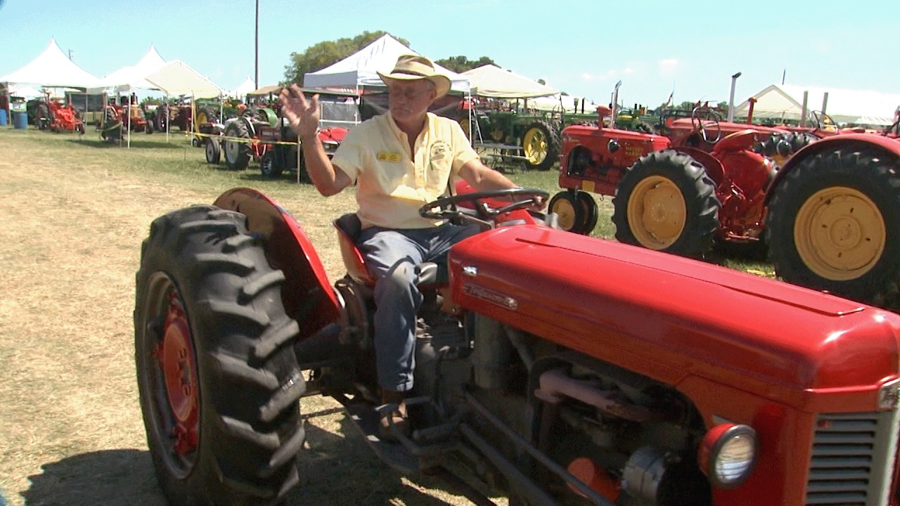 Ferguson TO-35 Before Massey-Ferguson! This 1957 Tractor Bridged