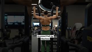 4 exercises to build a stronger back 💪🏼 #weighttraining #backday #back #weightlifting #strength