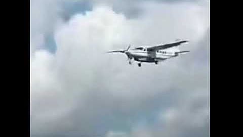 Avião onde a Marília Mendonça estava 😭🖤