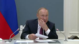 Первое заседание саммита «Группы двадцати»  Владимир Путин