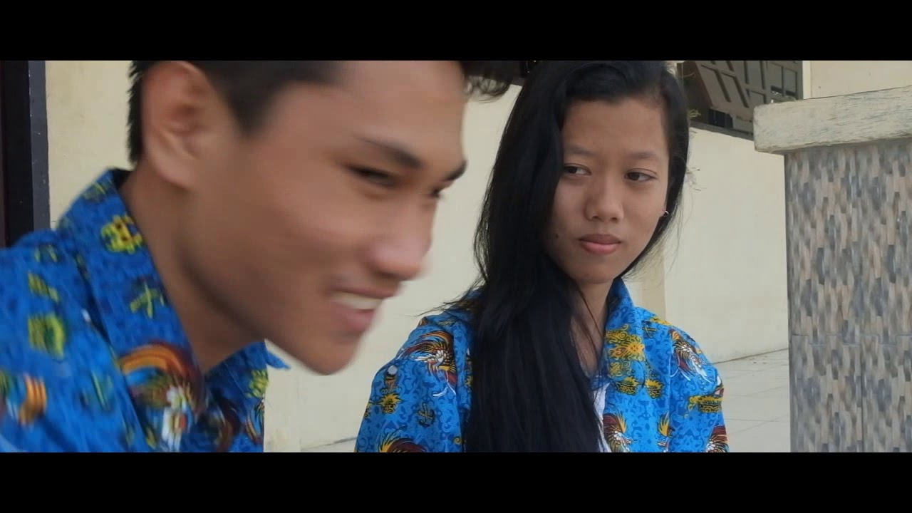 Karena Kita Adalah Teman from XII IPA 2 SMANSA BINTUNI - YouTube