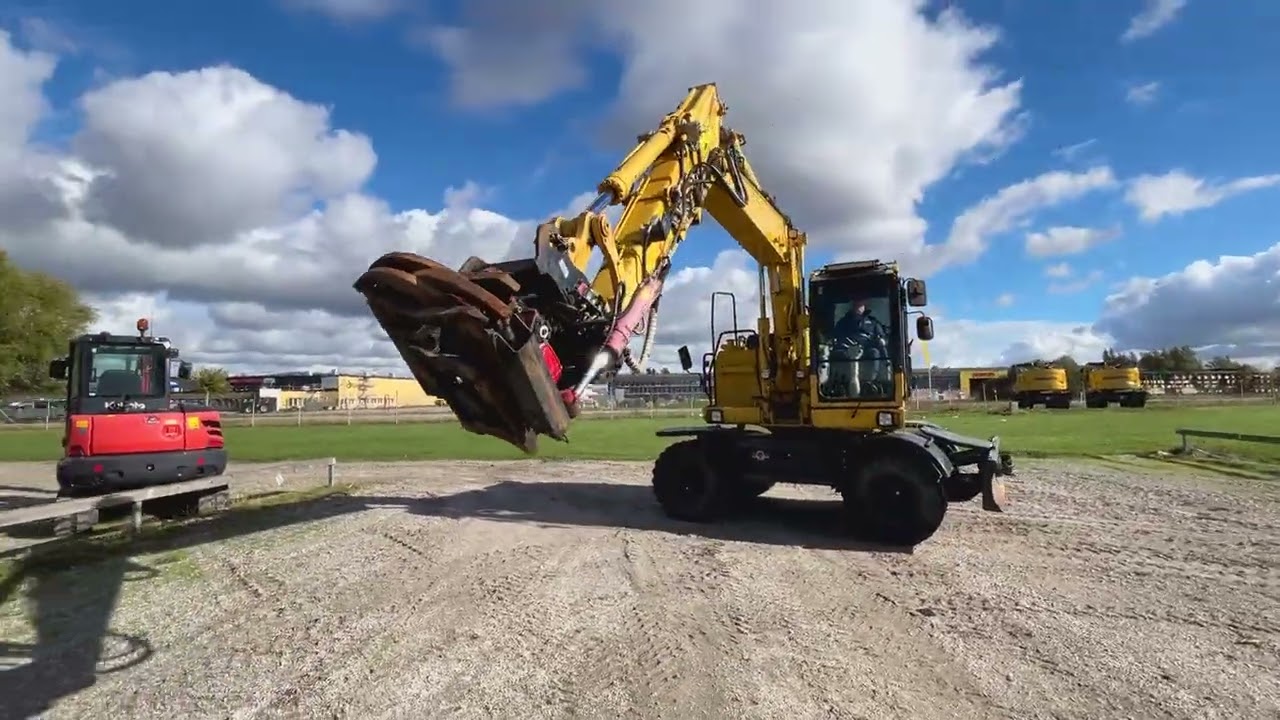 Hjulgrävare Komatsu pw148
