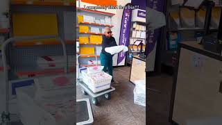Big FedEx Drop Off, Boutique Owner Life