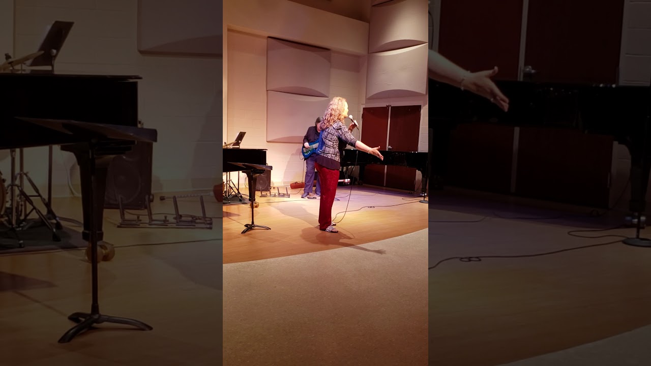 Guarda "GOD WILL PROVIDE" by Kelly Garner at Union University, Faculty Recital, Sept. 23, 2019 su YouTube Guarda "GOD WILL PROVIDE" by Kelly Garner at Union University, Faculty Recital, Sept. 23, 2019 su YouTube