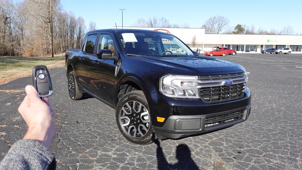 2023 Ford Maverick Lariat Hybrid: Start Up, Walkaround, Test Drive and Review
