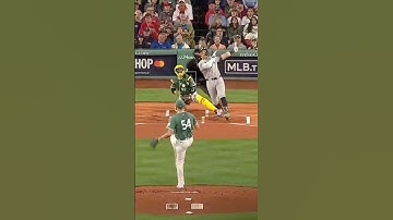 Yankees Aaron Judge passes Joe DiMaggio with home run vs. Red Sox 9/12/25 #mlb #shorts #yankees