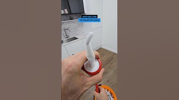 Mastic Man- Silicone caulk application- kitchen worktop#satisfying #masticman #southcoastsealantsltd