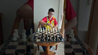 Începi Partida De Cu 1.E4 Și Adversarul Joacă 1 ... D6