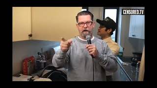 Gavin complains about Ryan's apartment