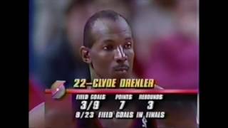 Michael Jordan locks down Clyde Drexler 1992 Finals Game 2