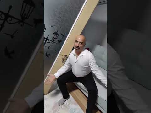 Kapıyı Kapat Boynuma Vuruyor