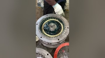 install the reducer  #robotics #gearbox #machine #reducere