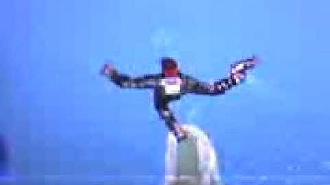 CRACKDOWN DEMO (XBOX 360) JUMP FROM AGENCY TOWER.