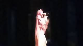 anisa rahma dalam acara memantaskan diri 2 launching film rilis lagu mencintai kehilangan penutup