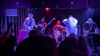 MITCHELL FERGUSON covers WARREN G’s REGULATE Live@7th Street Entry 7/26/2025 Regulators MINNEAPOLIS