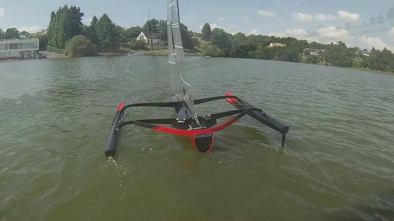 rc trimaran sailboat