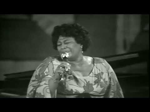 Ella Fitzgerald - Sunshine Of Your Love - Live At Montreux 1969