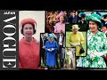 英国王室エリザベス女王、90年間の歴代ドレス＆ファッションを振り返り。| Life In Looks | VOGUE JAPAN