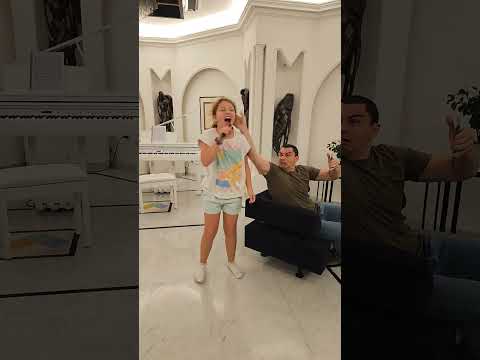 يا عمي وطي صوتك